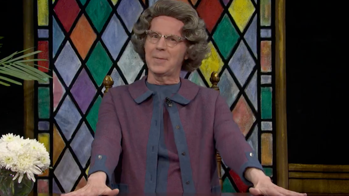 Dana Carvey plays ‘Church Lady’ in ‘SNL’ cold open NBC Los Angeles(02)